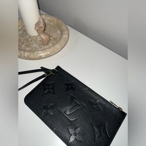 Louis Vuitton Neverfull Empreinte Pouch